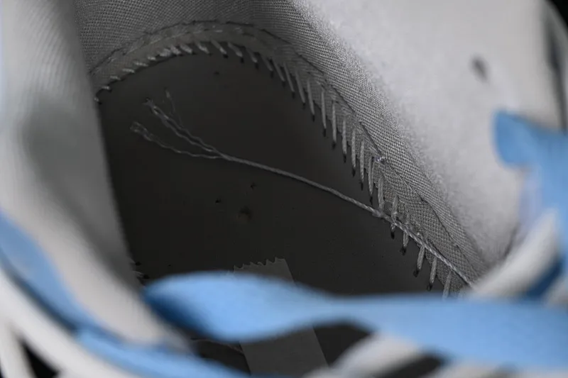 All categories Air Jordan Jordan series basketball shoes Air Jordan 1 Low Z version Air Jordan 1 Low AJ1 Joe 1 University blue strap purple hook low-top basketball shoes DC0774-050
